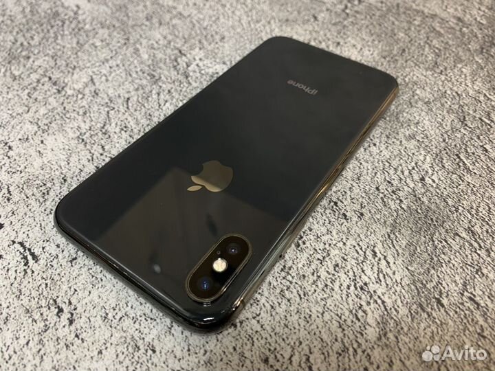 iPhone X, 256 ГБ