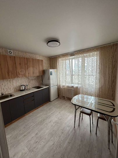 1-к. квартира, 40 м², 10/10 эт.