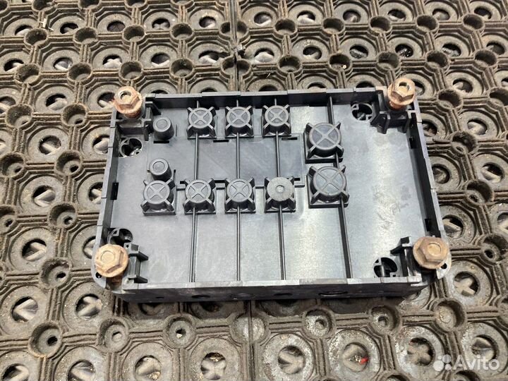 Блок предохранителей