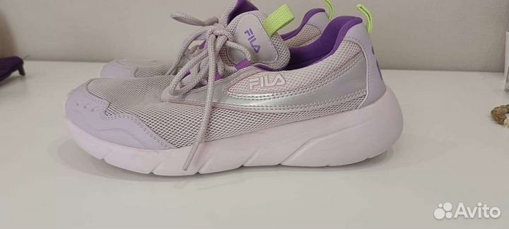 Кроссовки для девочки