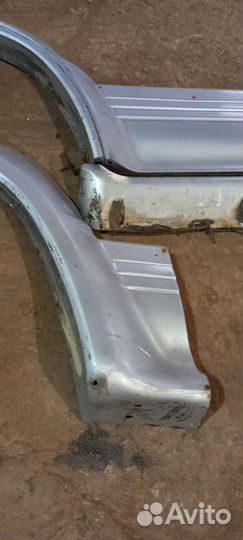 Молдинги дверей крыльев Pajero 2