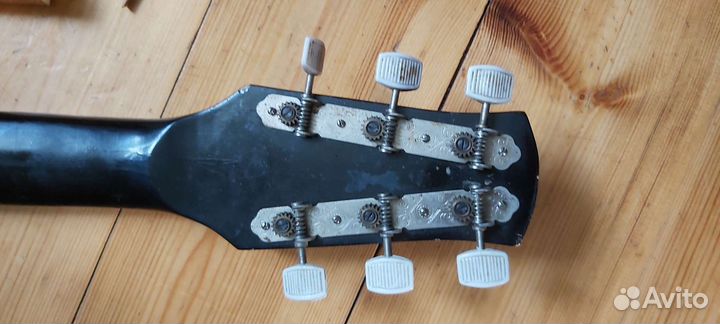 Гитара эстрадная в ремонт, на запчасти