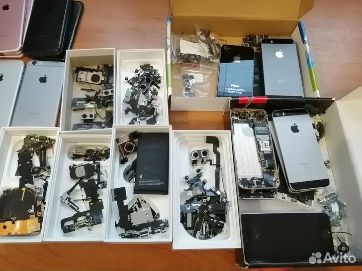 iPhone на запчасти