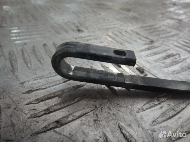 Поводок стеклоочистителя 206 (98-08) пер R б/у (арт. 6429S0)