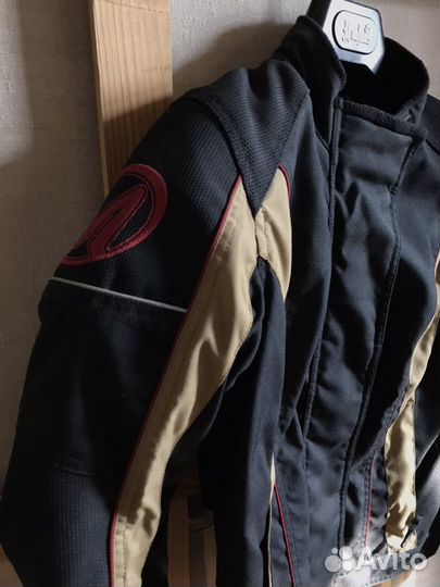 Мотокуртка текстильная женская