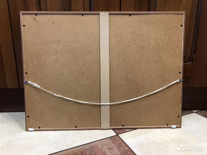 Картина на папирусе. Багет из дерева