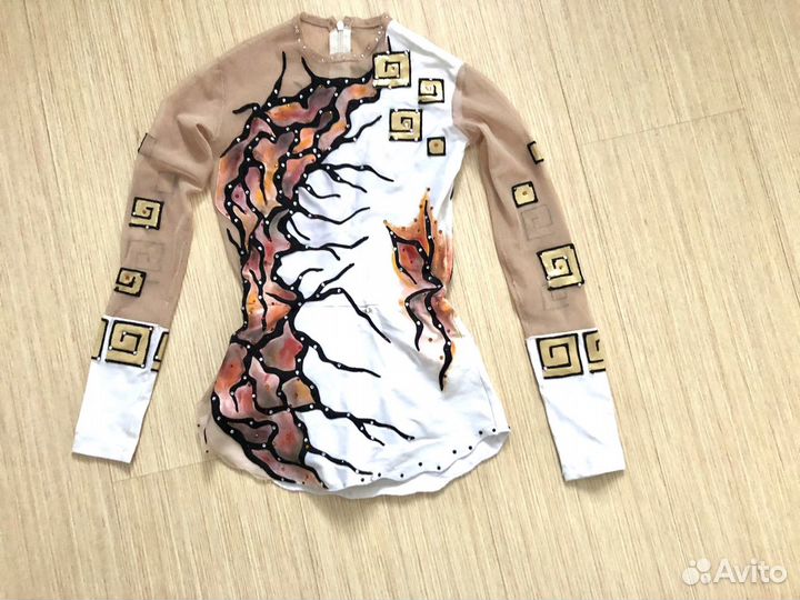 Гимнастический костюм