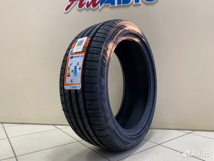 Tracmax X-Privilo TX3 215/45 R17 91W