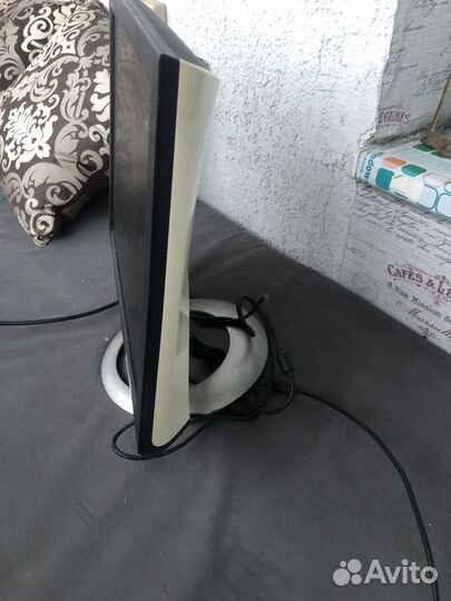 Продам монитор lg