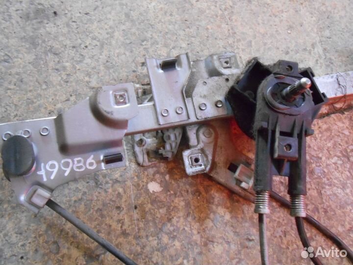 Стеклоподъемник L перед двери Peugeot Partner M59