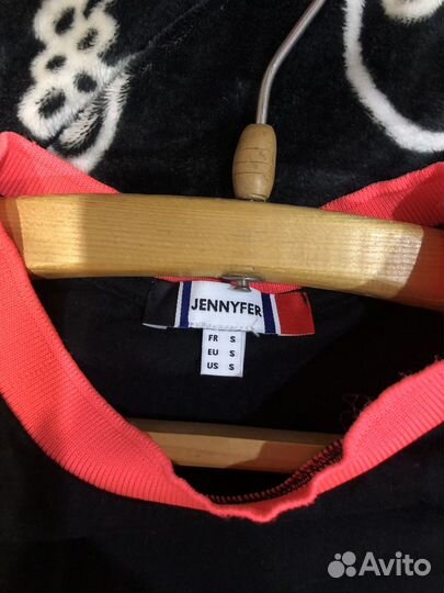 Футболка женская