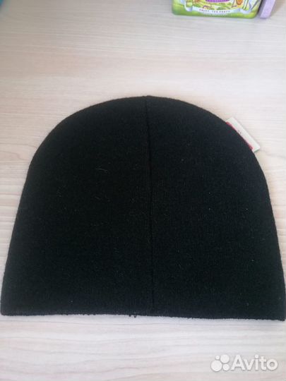 Шапка новая