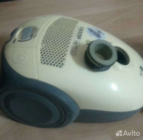 Пылесосы на запчасти