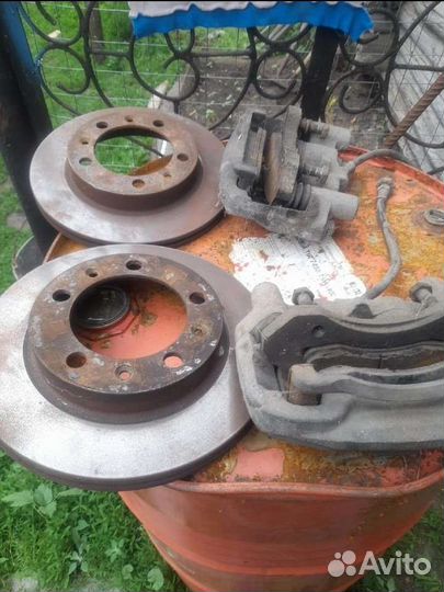 Тормозные диски и супорта УАЗ