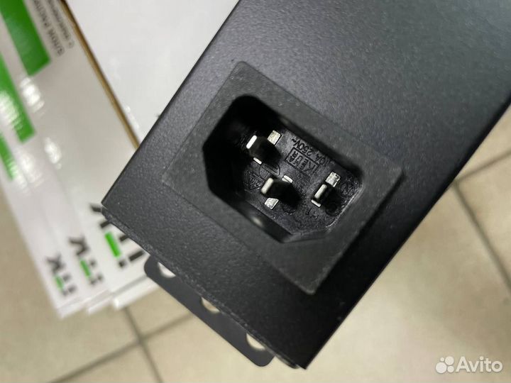 Блок розеток 19