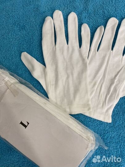 Перчатки парадные белые
