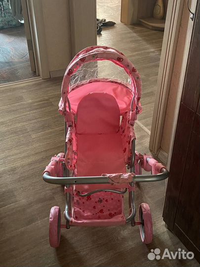 Игрушечная коляска для кукол