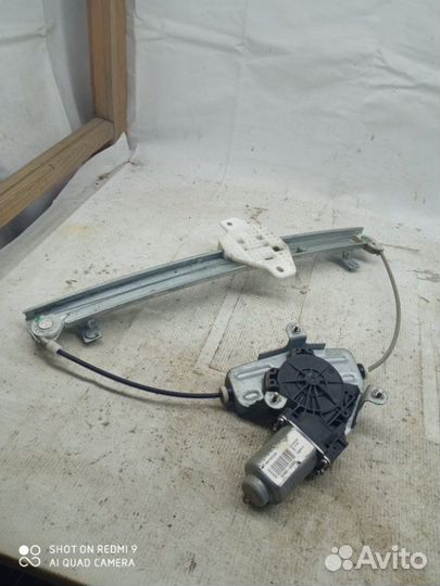 Стеклоподъемник передний правый Kia Rio 3 G4FC