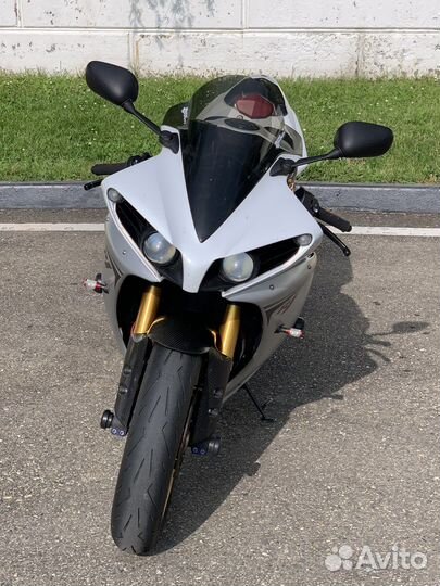 Yamaha R1 Crossplane