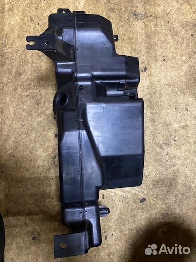 Mitsubishi pajero IV c 2007 8260A141