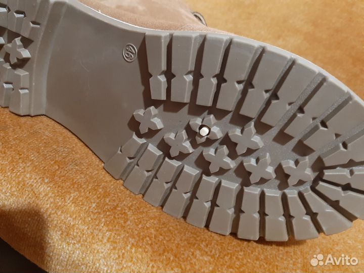 Ботинки демисезонные