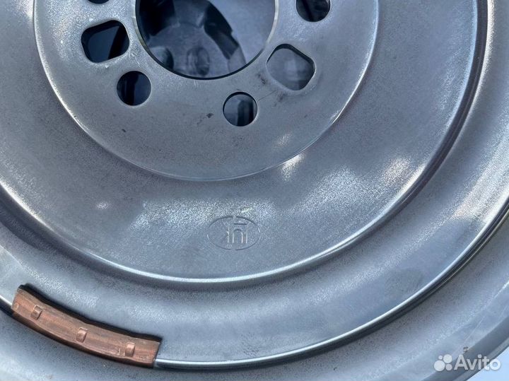 Маховик двухмассовый LUK 6,132 DSG-7 4150518090