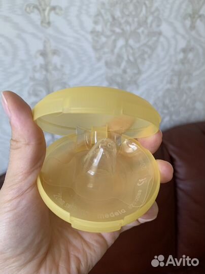 Накладки на грудь Medela (M)