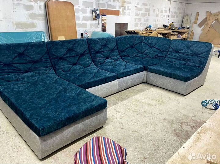 Большой угловой диван на заказ