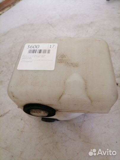 Бачок стеклоомывателя передний Kia Sportage 1