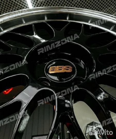 Литой диск BBS R17 5x114.3