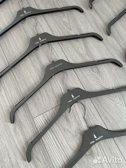 Вешалки плечики детские и взрослые