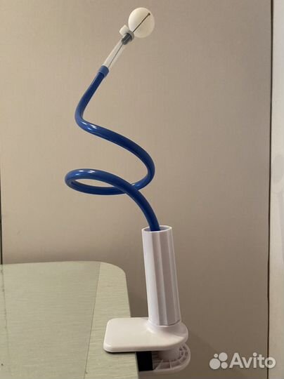 Тренажер для настольного тенниса