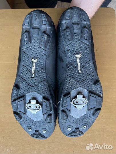 Велотуфли SH-XC501 с шипами Gravel