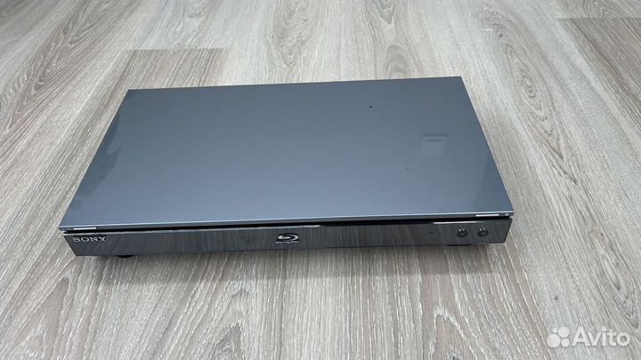 Blu-ray плеер Sony BDP-S765