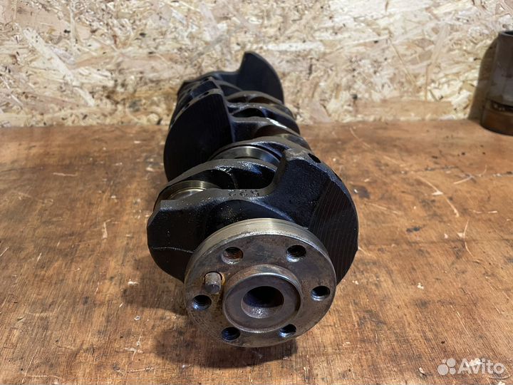 Коленвал Пежо партнер 206 Ситроен берлинго 1.4 STD