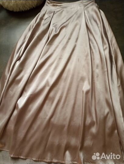 Атласная юбка макси