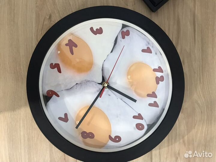Часы настенные Яичница