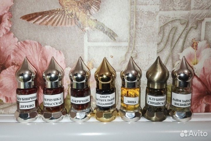 Селективный парфюм East Nights и Zenobiya