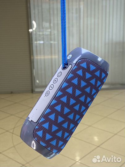 Блютуз колонка