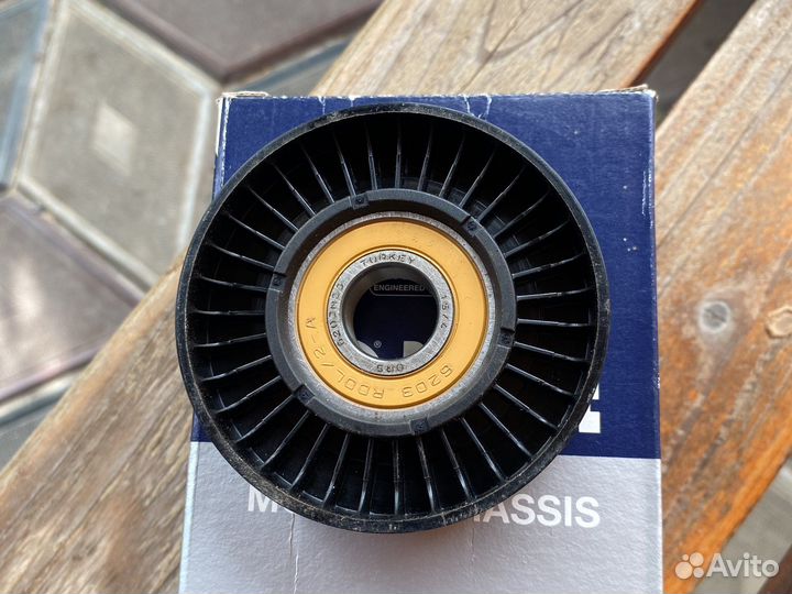 Ролик обводной mercedes