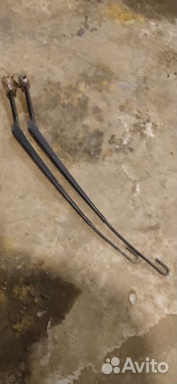 Поводки стеклоочистителя Audi A6 (C5)