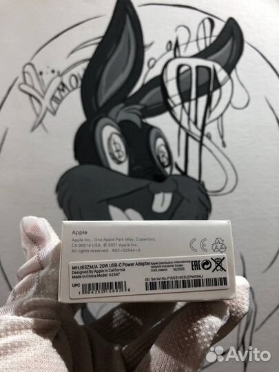 Apple 20W USB-C Power Adapter