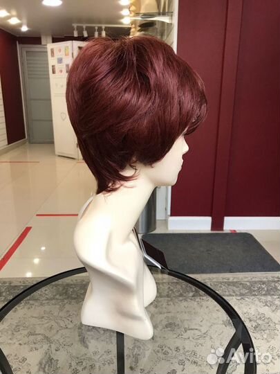 Парик из искусственных волос