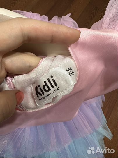 Нарядное платье для девочки 104 110 см