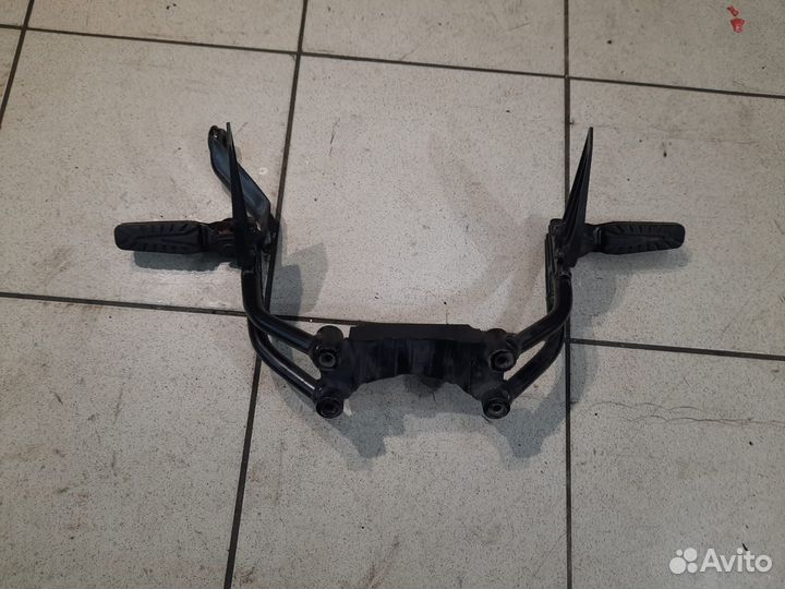 Подножки пассажира KTM Duke 390 2019