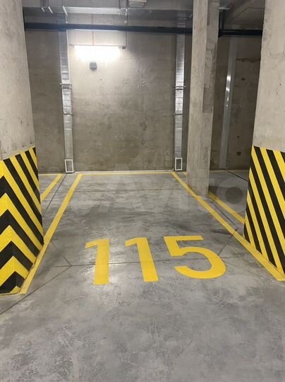 Машиноместо, 13 м²