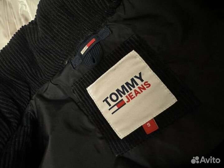 Tommy hilfiger куртка