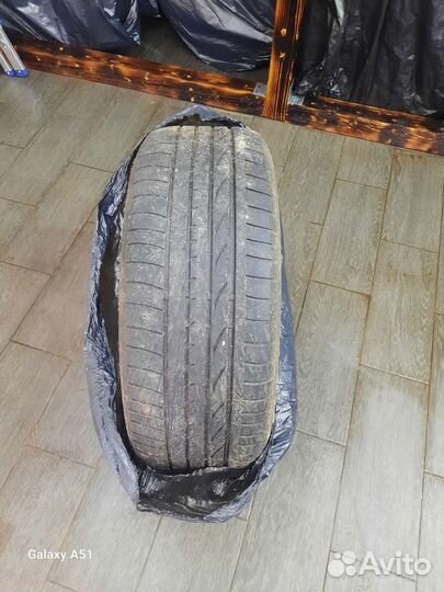Bridgestone Dueler H/P Sport 235/55 R19 101