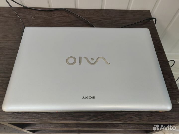 Ноутбук Sony vaio pcg 71211v