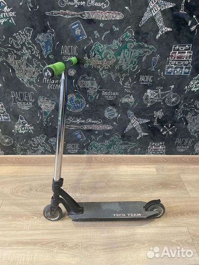 Трюковой самокат tech team
